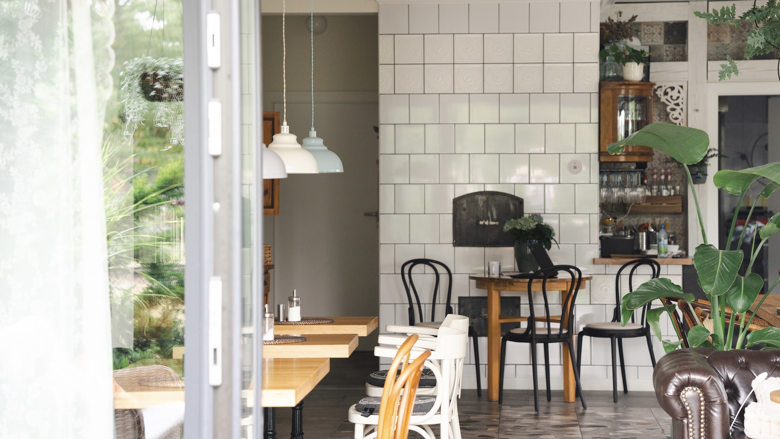 Wnętrze Busola Bistro & Bar w Stegnie